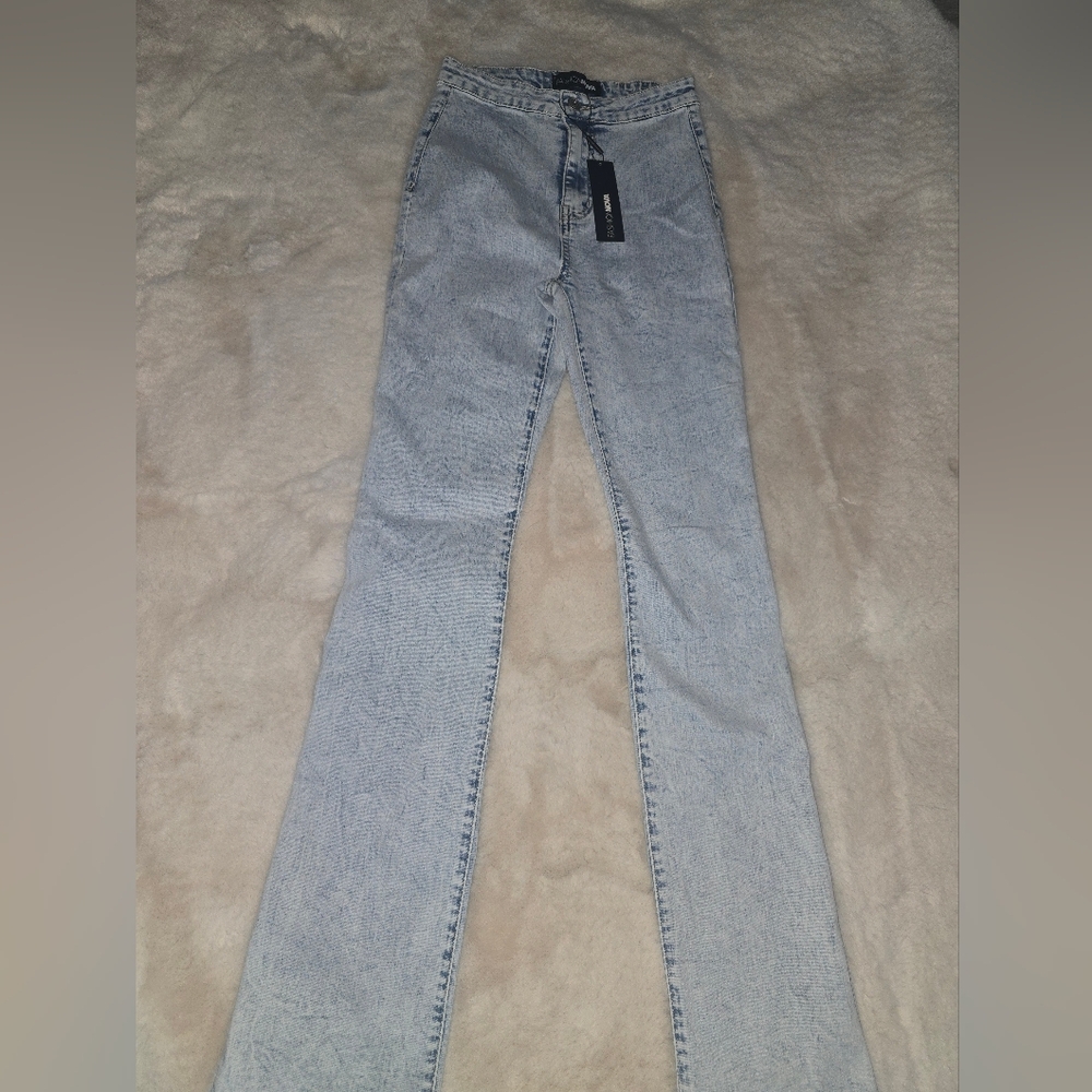 Brand NEW FashionNova Light Blue Women's Jeans